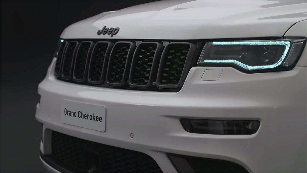 В России появилась спортивная версия Jeep Grand Cherokee