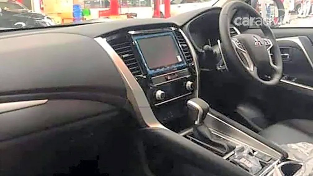 Внешность обновленного Mitsubishi Pajero Sport раскрыли на фото