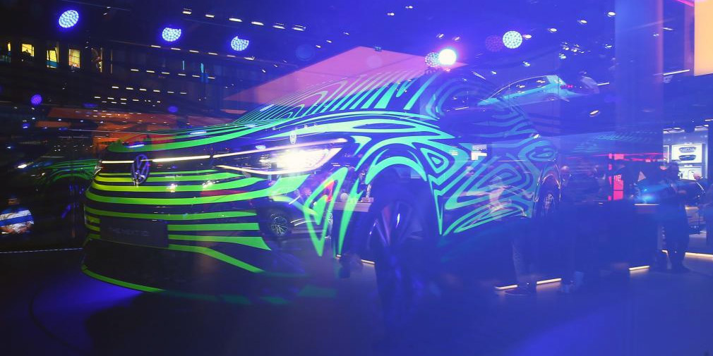 Volkswagen анонсировал дебют нового электрокроссовера ID.4