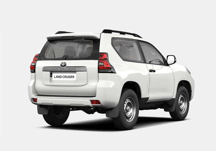 Новую «бюджетную» комплектацию получил Toyota Land Cruiser Prado