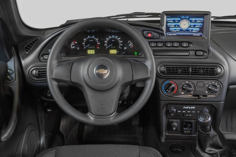 Chevrolet Niva обзавелась мультимедийной системой с 7-дюймовым экраном