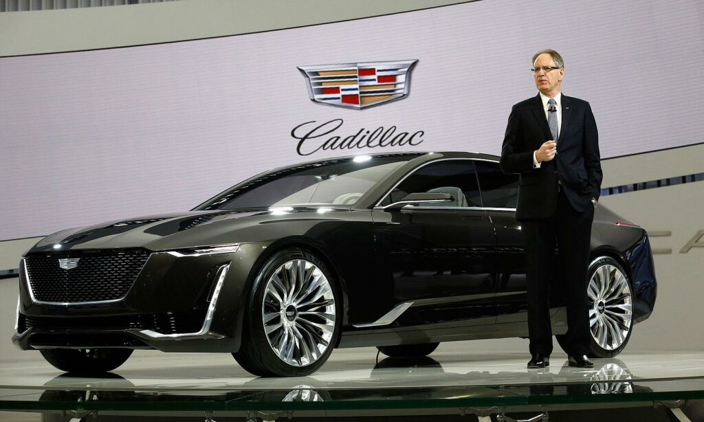 Стивен Карлайн стал новым главой компании Cadillac