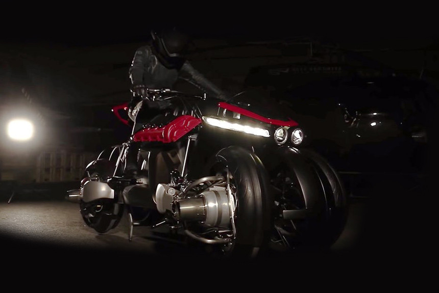 Видео летающего мотоцикла представила французская компания