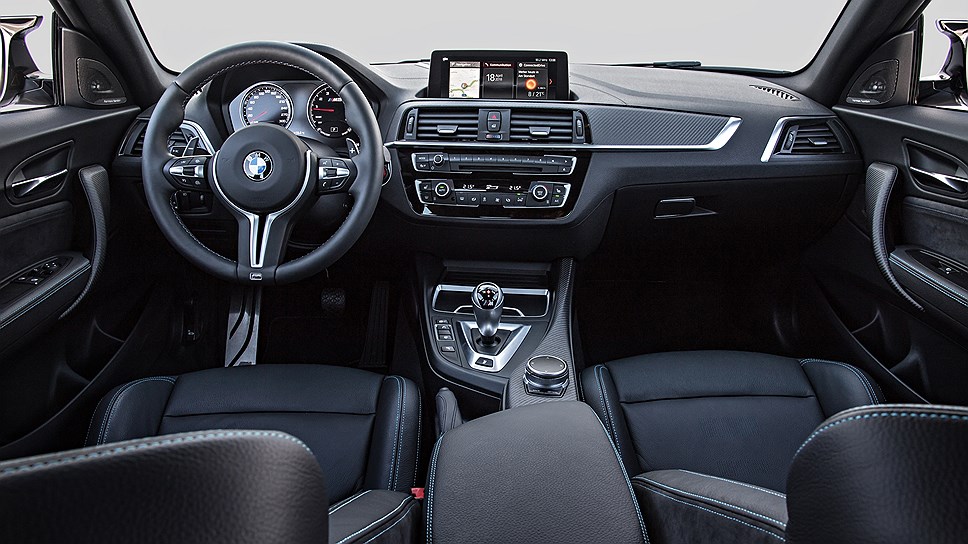 BMW рассекретила 410-сильное купе BMW M2 Competition