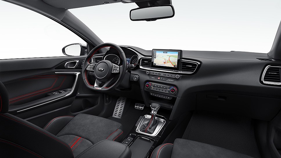 Компания Kia официально представила новые Kia ProCeed и Ceed GT