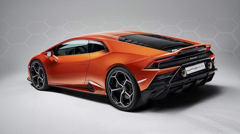 Названа российская стоимость на новый Lamborghini Huracan Evo