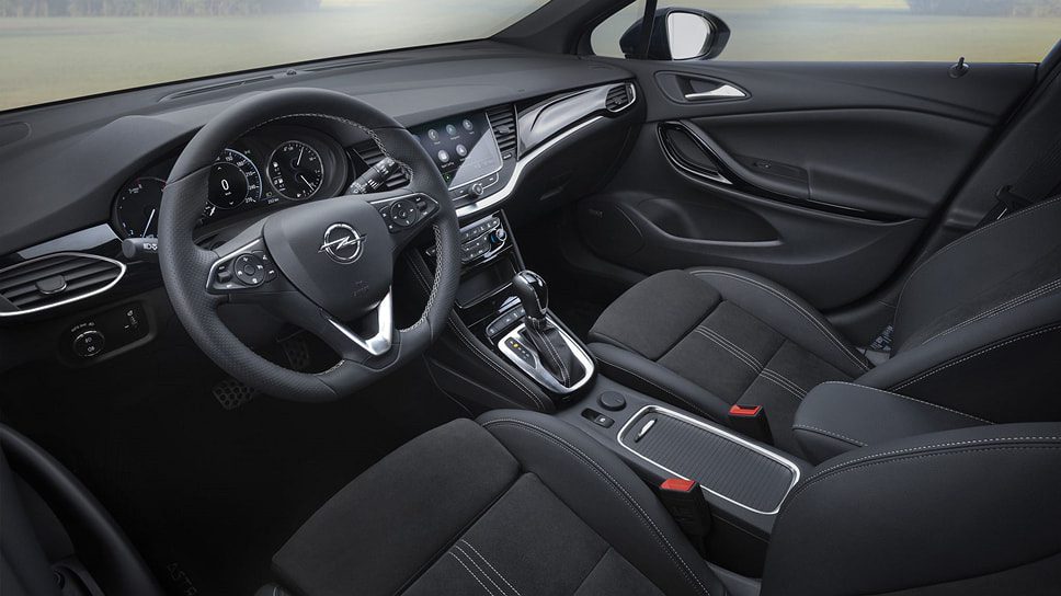 Opel представила обновленную Opel Astra