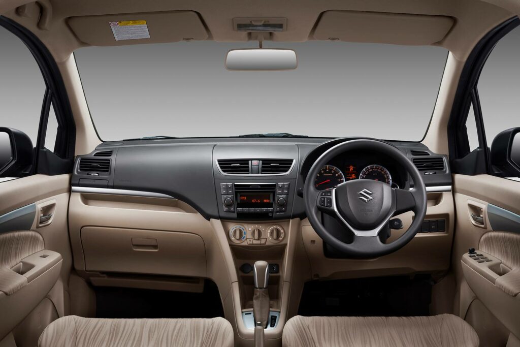 На тестах замечено новое поколение компактвэна Suzuki Ertiga