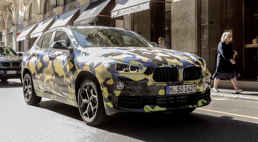 BMW назвала дату начала продаж новых BMW X2 и BMW X7 в России‍