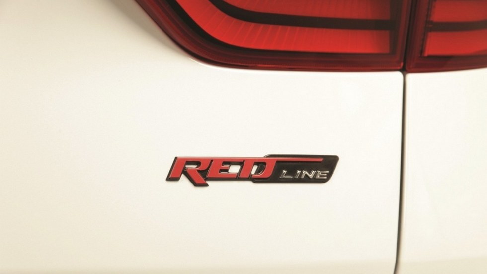 Kia cee’d, Soul, Optima и Sportage в России получили спецверсию RED Line