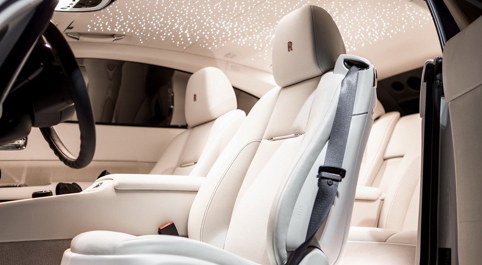 RoadShow International представило спецверсию купе Rolls-Royce Wraith