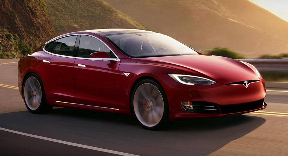 Tesla начала тесты двухмоторного варианта седана Tesla Model 3‍