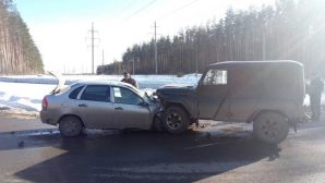 Пассажирка пострадала в жестком ДТП УАЗа и "Лексуса" в Старом Осколе