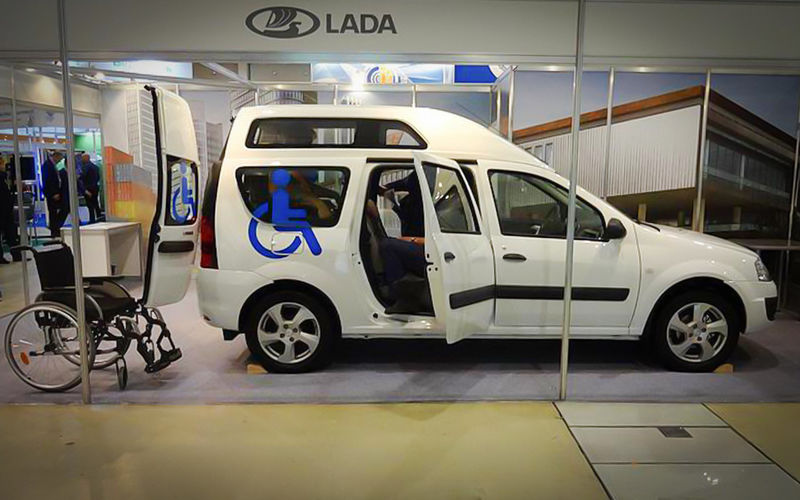 Lada Largus получил новую модификацию для инвалидов