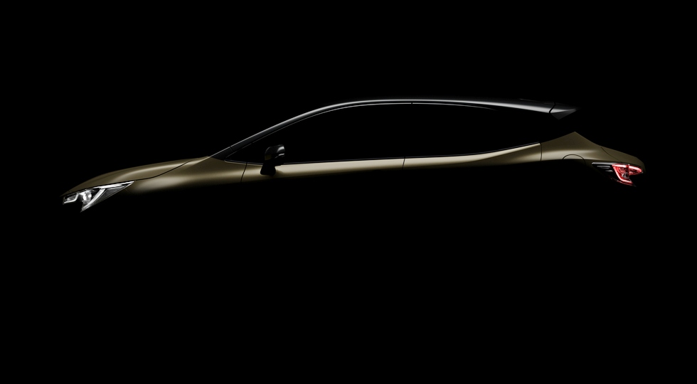 Toyota опубликовала первый тизер нового хэтчбека Toyota Auris