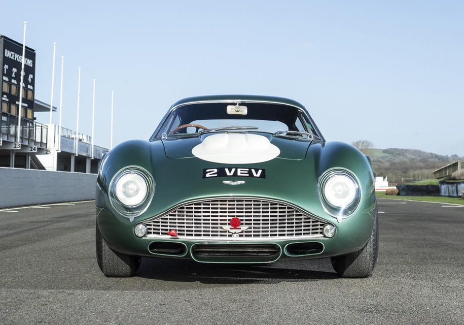 Bonhams выставит на продажу Aston Martin DB4GT Zagato 2 VEV 1961 года