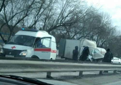 Страшное ДТП на Бердском шоссе‍ - пострадавших зажало в "Газели"