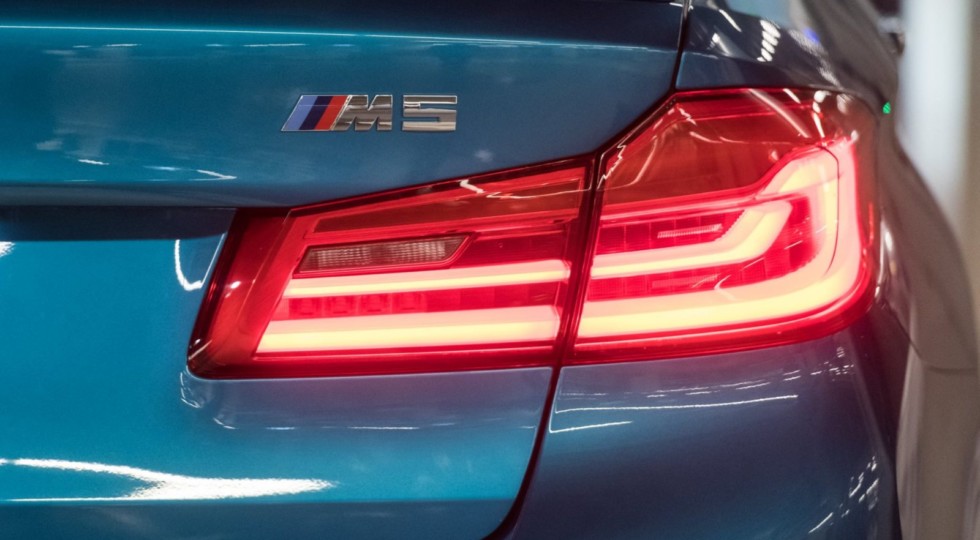 Самый мощный седан BMW M5 встал на конвейер завода в Дингольфинге