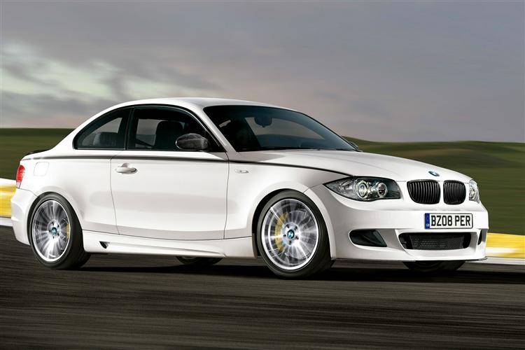 BMW отзывает более 300 000 автомобилей из-за проблем с двигателем
