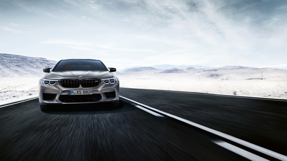 Названа цена на самую мощную версию BMW M5 для России