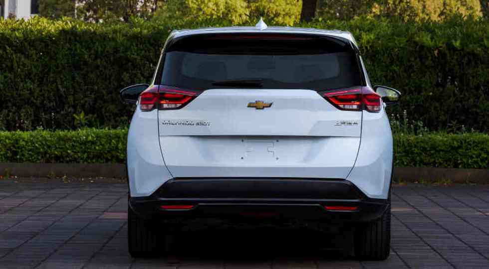 GM рассекретил интерьер Chevrolet Orlando нового поколения до премьеры‍