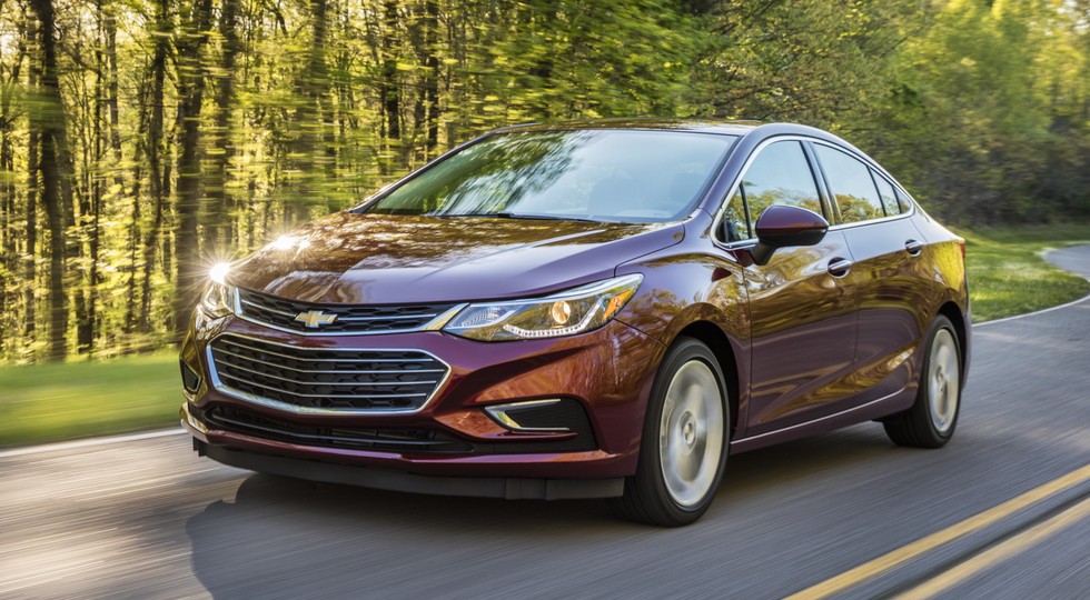 Седан и хэтчбек Chevrolet Cruze 2019 лишатся механической трансмиссии