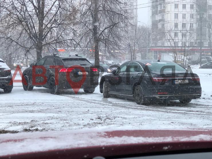 Новый кроссовер Audi Q8 сфотографировали в Москве