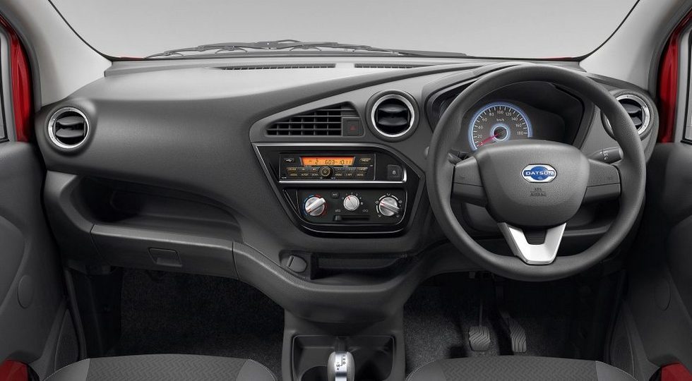 Бюджетный хэтчбек Datsun redi-GO получил роботизированную КП