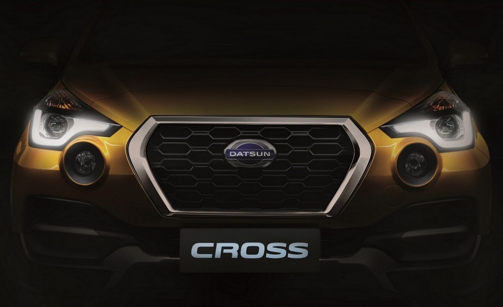 В Сети появился первый тизер нового серийного кроссовера Datsun Cross‍