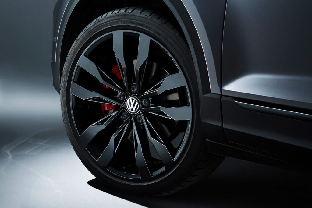 Кроссовер Volkswagen T-Roc получил новый дизельный двигатель
