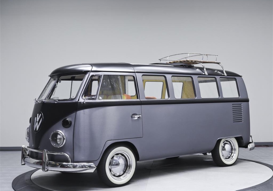 Хиппибас Volkswagen T1 превратили в машину из «Назад в будущее»