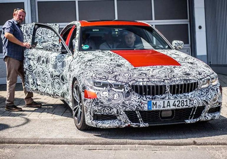 Новый седан BMW 3-Series уже заметили на тестах