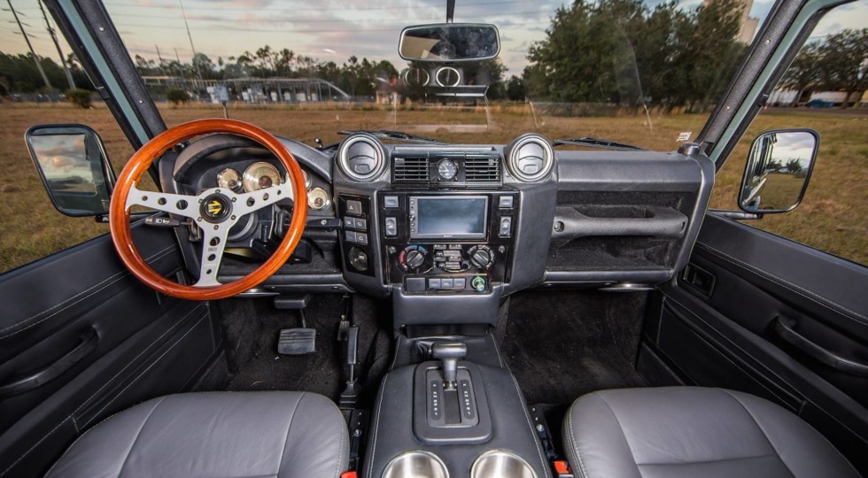 Тюнинг-ателье East Coast Defender подготовило новый интересный Land Rover