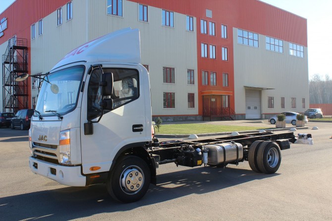 Новый грузовик JAC N80 появится на рынке РФ в начале 2019 года