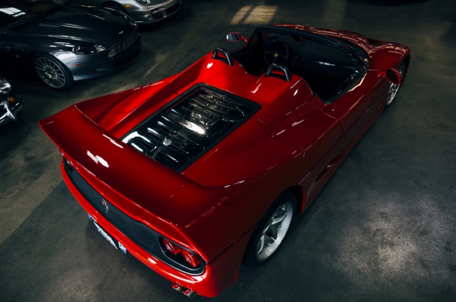 Первый экземпляр модели Ferrari F50 выставлен на продажу