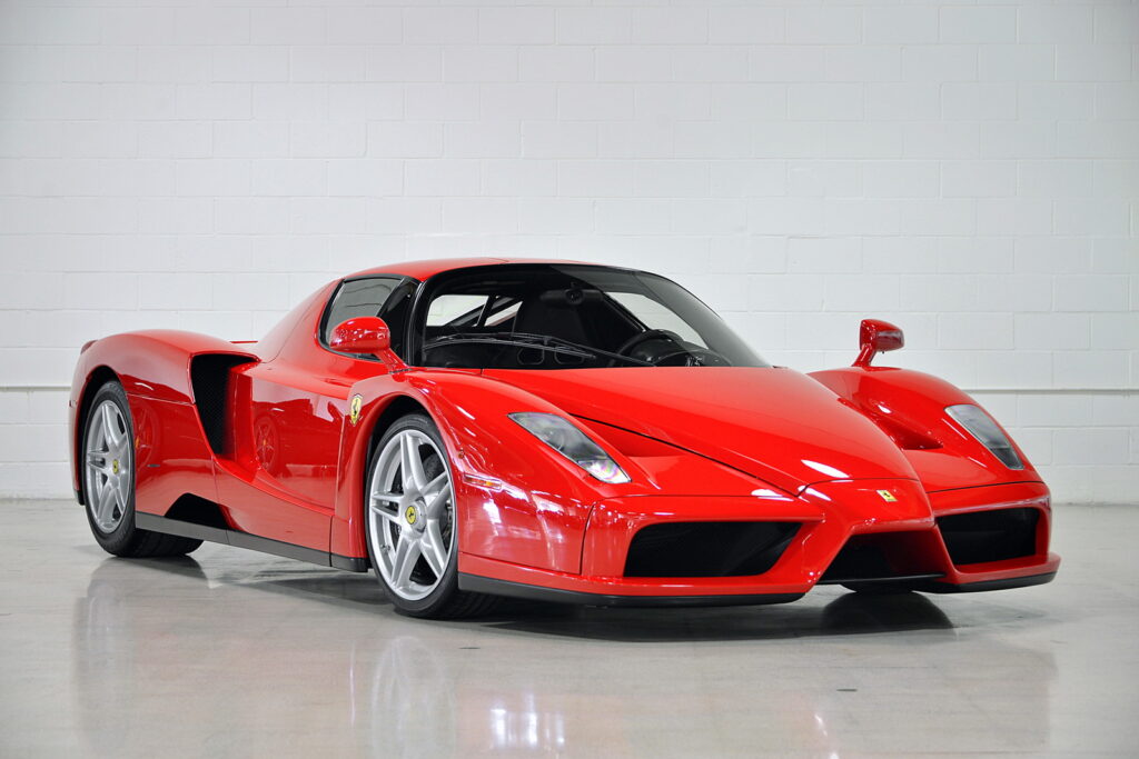 На торги выставлен уникальный спорткар Ferrari Enzo Михаэля Шумахера‍