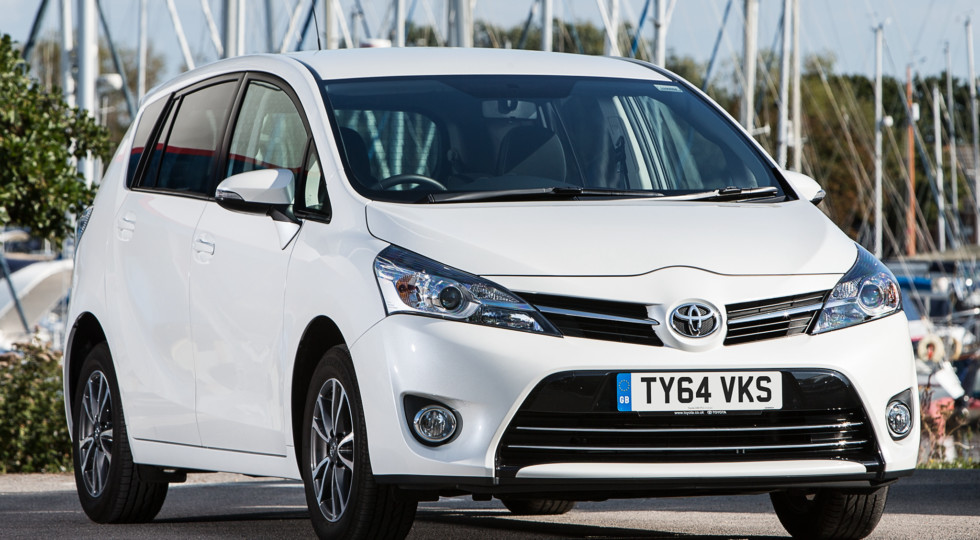 Toyota в Европе снимает с продажи модель Toyota Verso