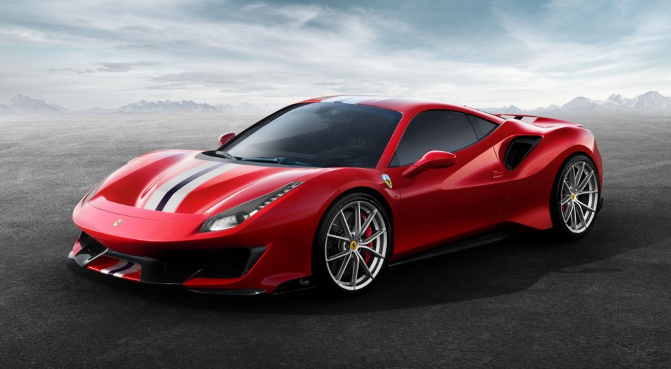 Ferrari показала новый суперкар Ferrari 488 Pista на первом видео