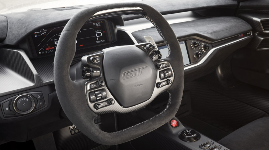 Суперкар Ford GT получил облегченную карбоновую версию