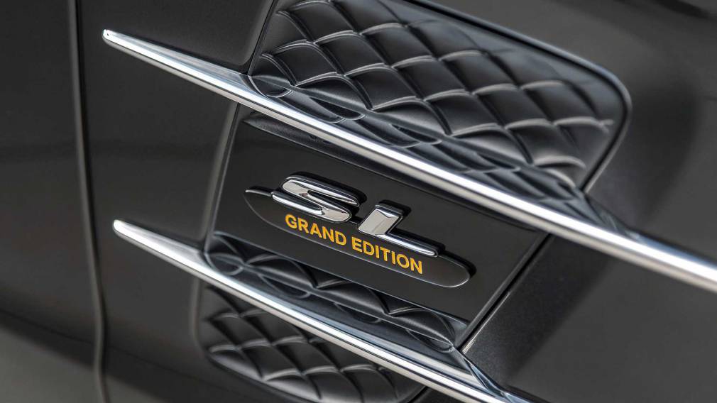 Mercedes-Benz представил новый родстер SL Grand Edition