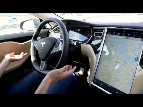 США: NHTSA запретило устройства для обмана автопилота Tesla