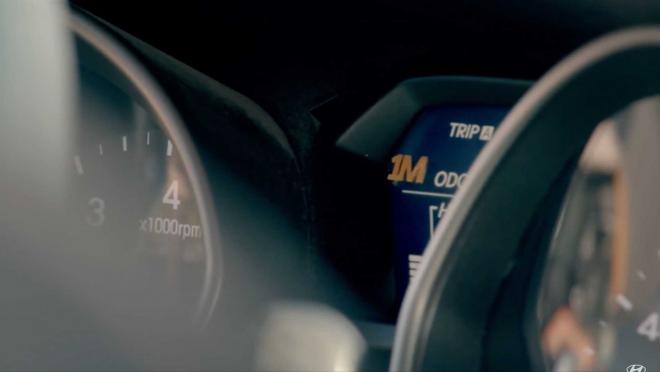 Седан Hyundai Elantra проехал более 1,6 млн километров за 5 лет