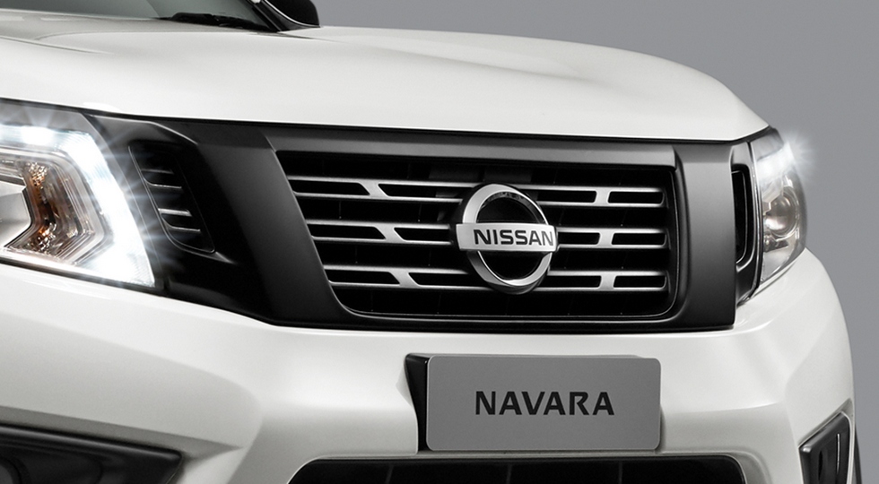 Nissan представила особую версию пикапа Navara Black Series
