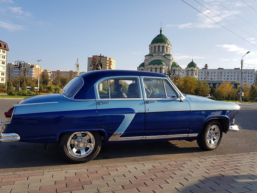 Житель Астрахани продает уникальную «Волгу-ГАЗ-21» за 1,8 млн рублей