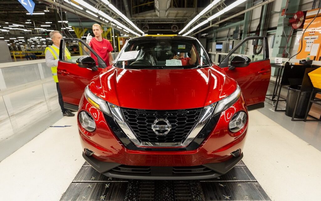 Новый Nissan Juke отправили в серийное производство