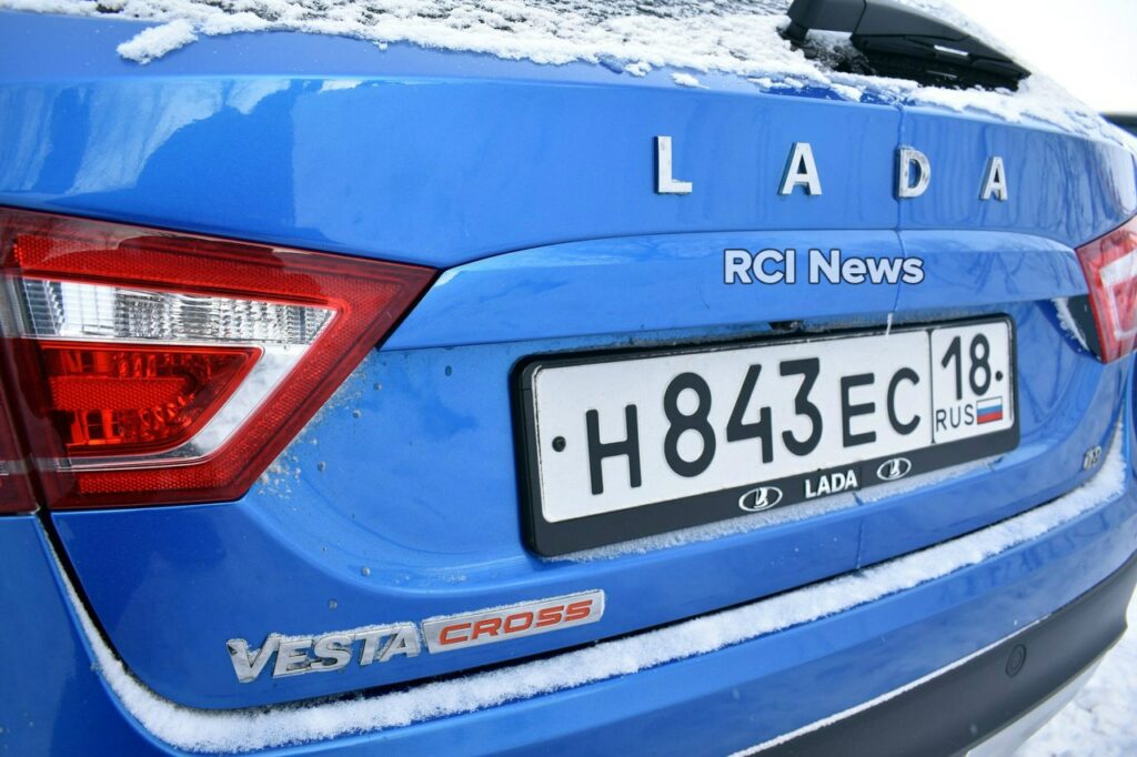 Опубликованы новые фото роскошной версии Lada Vesta SW Cross Exclusive‍