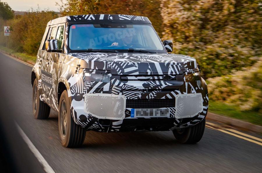 Новое поколение Land Rover Defender тестируют в серийном кузове