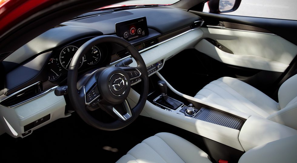 Mazda начнет производство обновленной Mazda 6 в РФ до конца 2018 года