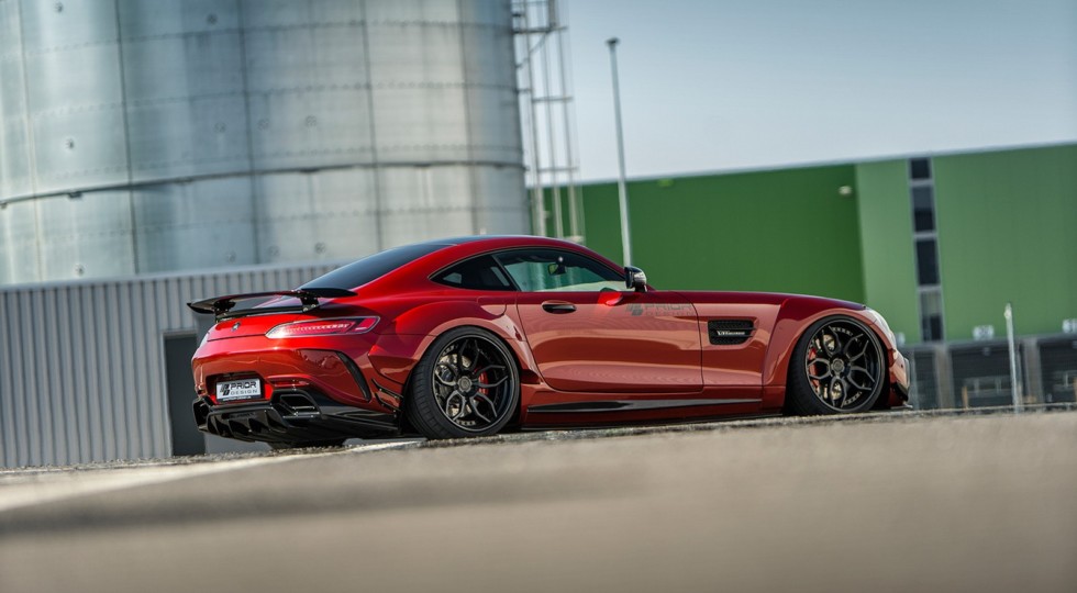 Ателье Prior Design представило Mercedes-AMG GT S с тюнинг-пакетом