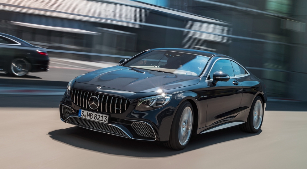 Mercedes-Benz назвала рублёвые цены на обновлённое купе S-Class Coupe